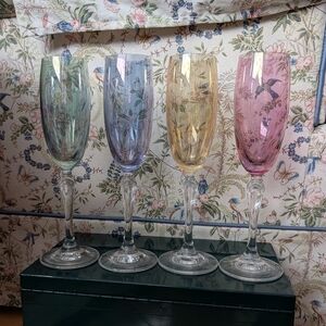 Vtg Crystal Iridescent Champagne Flutes